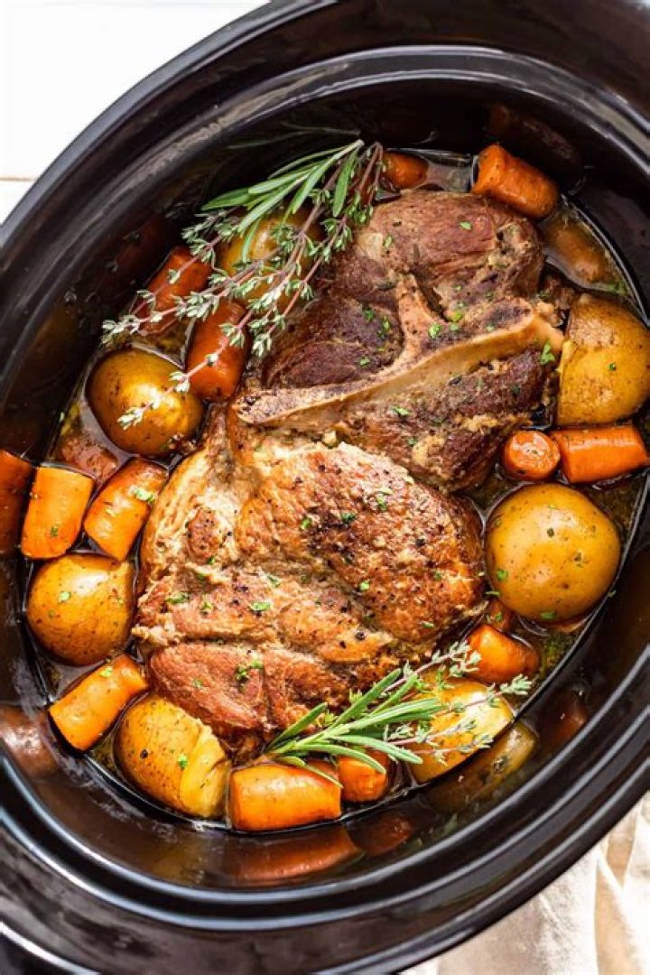 Can you put already cooked meat in slow cooker?